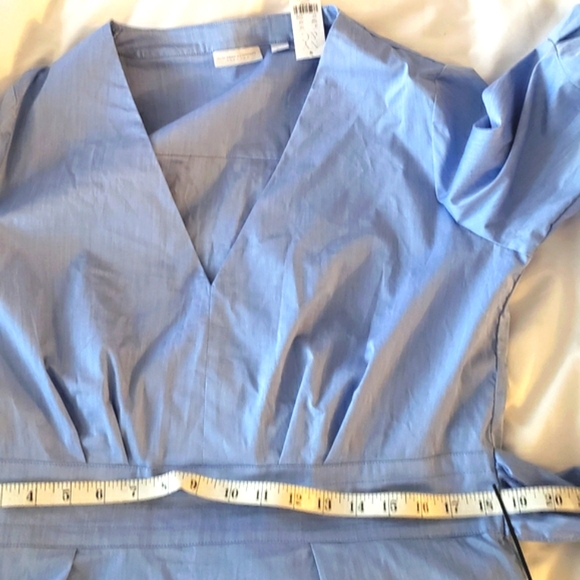 NWT Stunning Puffed Sleeve Top - Picture 9 of 11